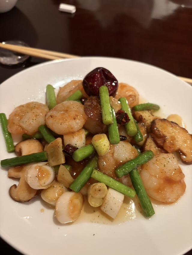 住宅街にひっそりと佇む中華料理レストラン