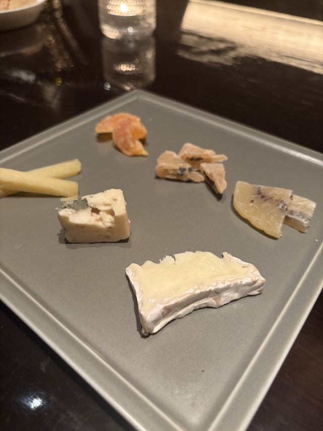 Cave de Champagne DIVIN(カーヴ ド シャンパーニュ ディヴァン)の店舗画像