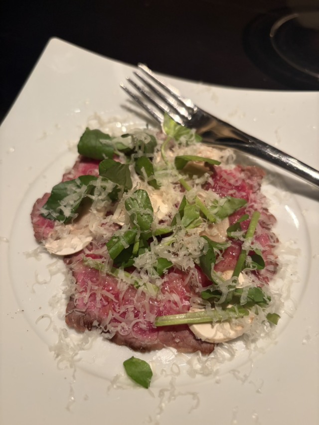 Cave de Champagne DIVIN(カーヴ ド シャンパーニュ ディヴァン)の店舗画像