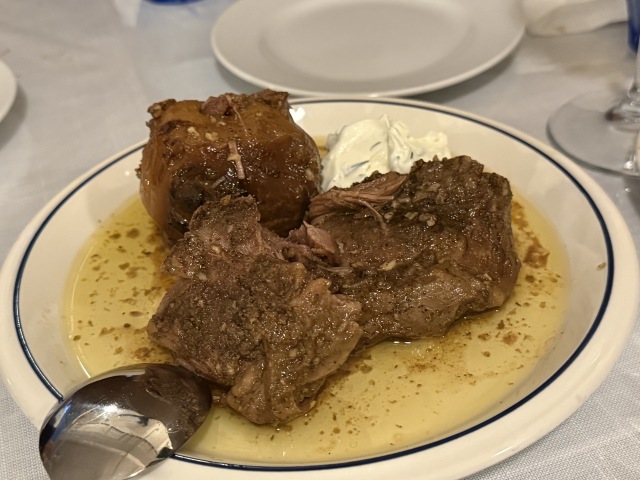 ギリシャ料理 taverna ミリュウの店舗画像