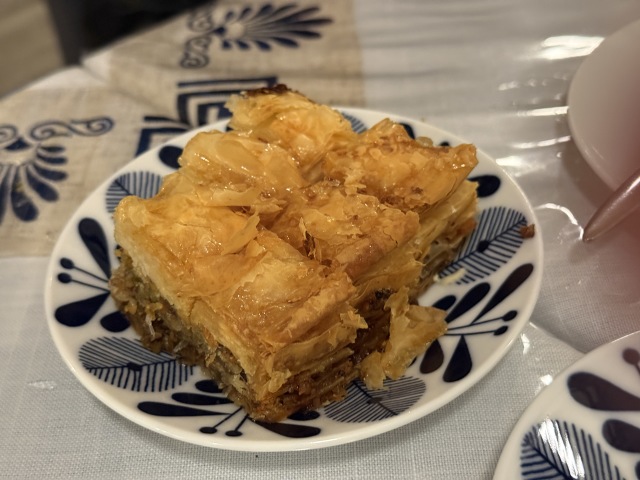 ギリシャ料理 taverna ミリュウの店舗画像
