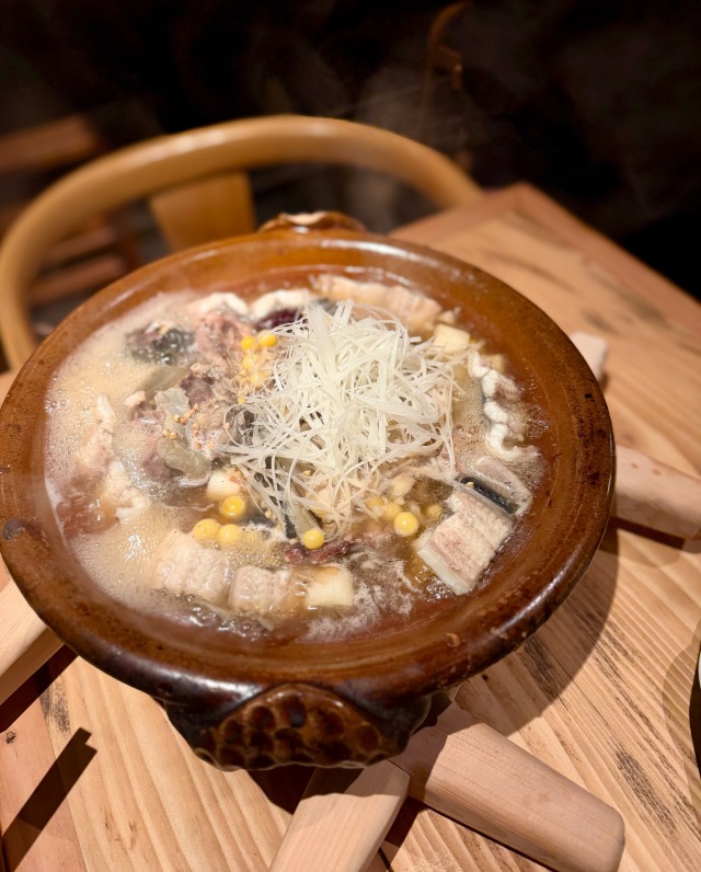 月山の店舗画像