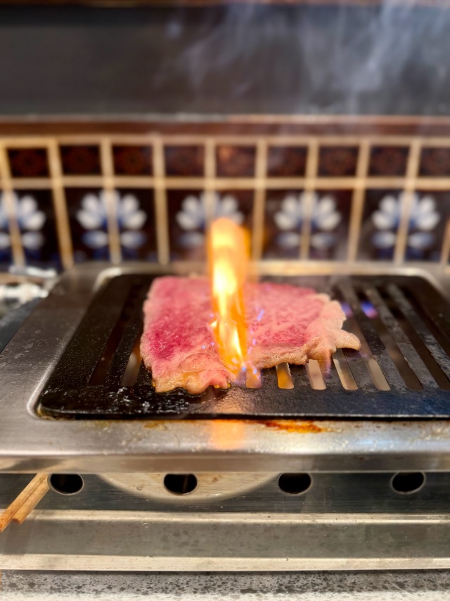 焼肉ホルモン アポロン 上野御徒町の店舗画像