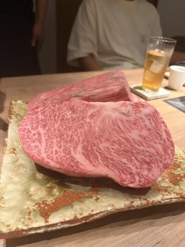 焼肉神石 西麻布店の店舗画像
