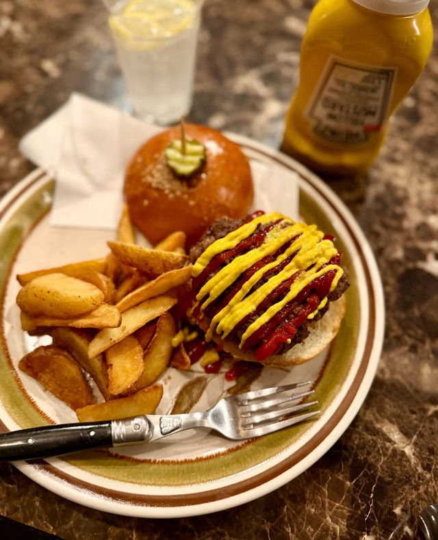 デモデクイーンダイナー 渋谷の店舗画像