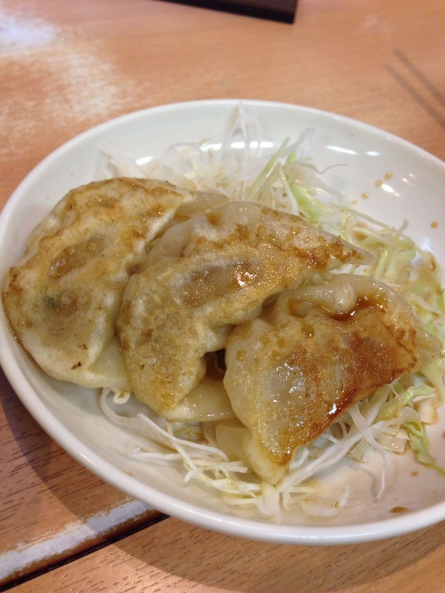 白金 酉玉 本館(トリタマ)の店舗画像