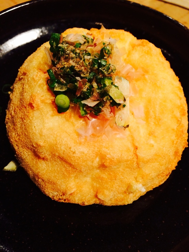 骨まで食べれる蒸し鶏が絶品！