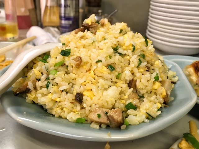 クセになるドラゴン炒飯