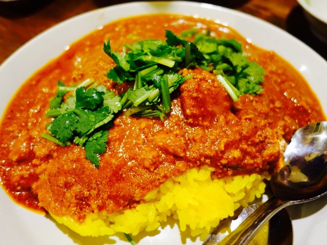 カレー居酒屋というコンセプト