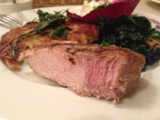 お肉料理を割烹スタイルで。
