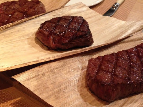 チーズ料理専門店、高いクオリティのラクレット