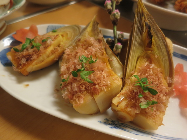 生地はもちろんトッピングのチーズや具材も美味い