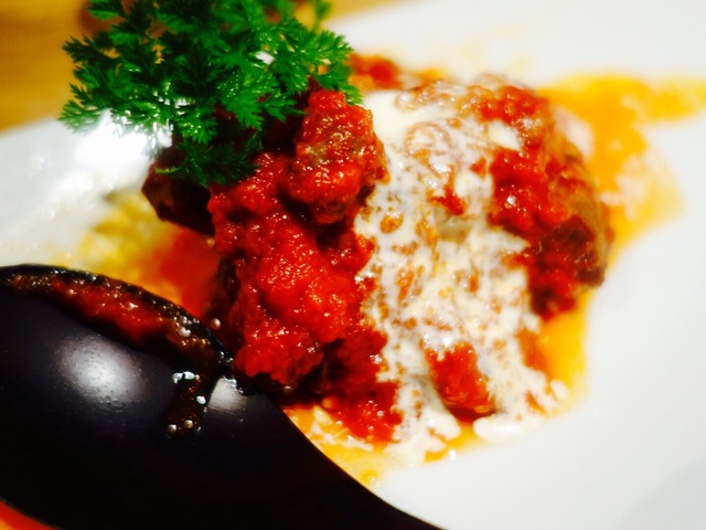 カジュアル創作料理レストラン