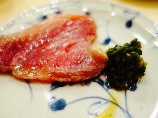 恵比寿一愉快な馬肉料理店。