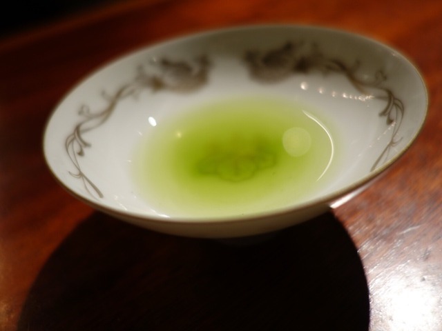夜限定メニューの「牛玉飯」は必須！