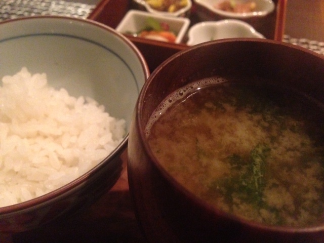 まさに「今」を象徴するような要素を持った鮨店