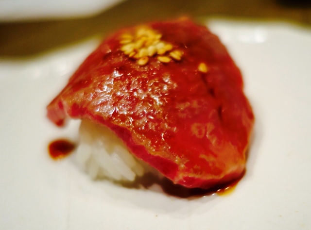 期待大の東麻布の鮨店