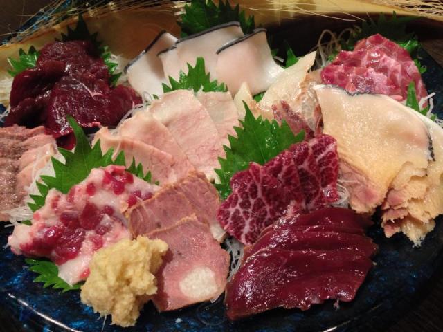 職人らしい清々しさと愛嬌を兼ね備えたご主人が持つ鮨店