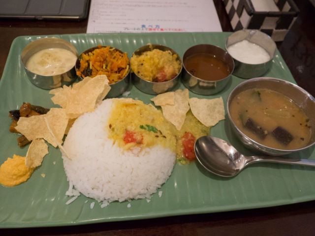 つい通ってしまう千日前の中華料理屋 