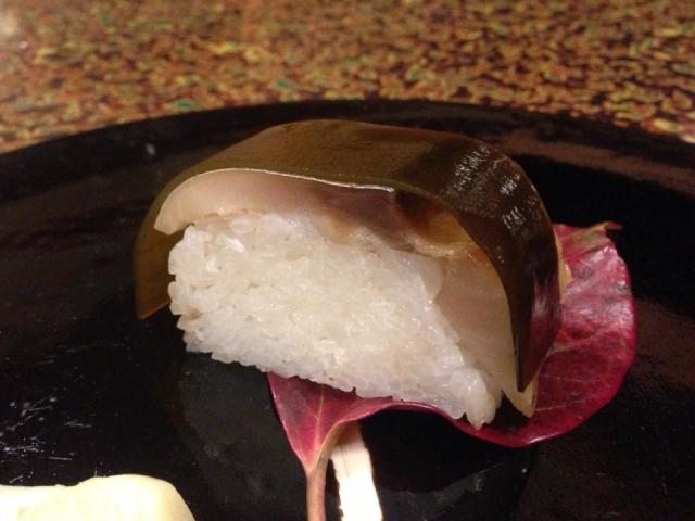 緻密な計算で作り出させるイノベーティブレストラン