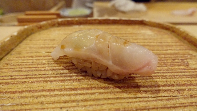 名店 鮨 青木出身の正統派のお鮨！人柄がでる優しい握りで舌鼓を打つ！