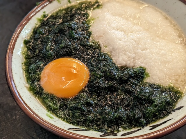 古き良きとモダンが交錯する、京都の隠れ家蕎麦店の魅力