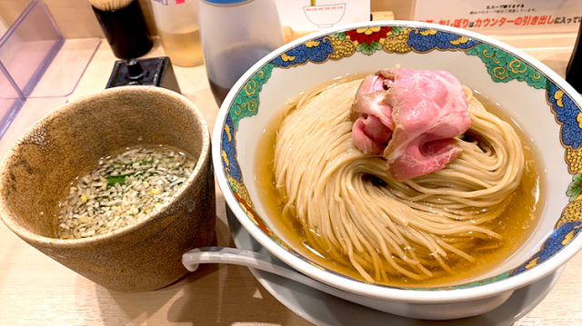 麺は旨い。つけ汁と合わせると…