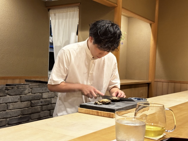 鴨と蕎麦をテーマにした和食のお店