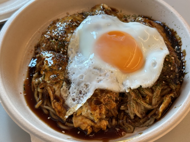 広島駅直結のお好み焼きの名店