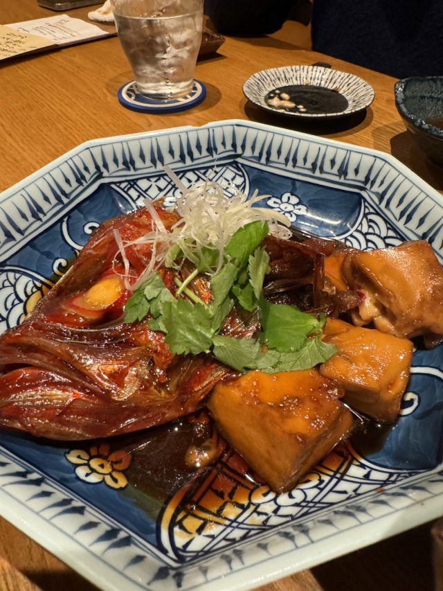 新鮮な魚を日替わりで食べられる福岡の居酒屋