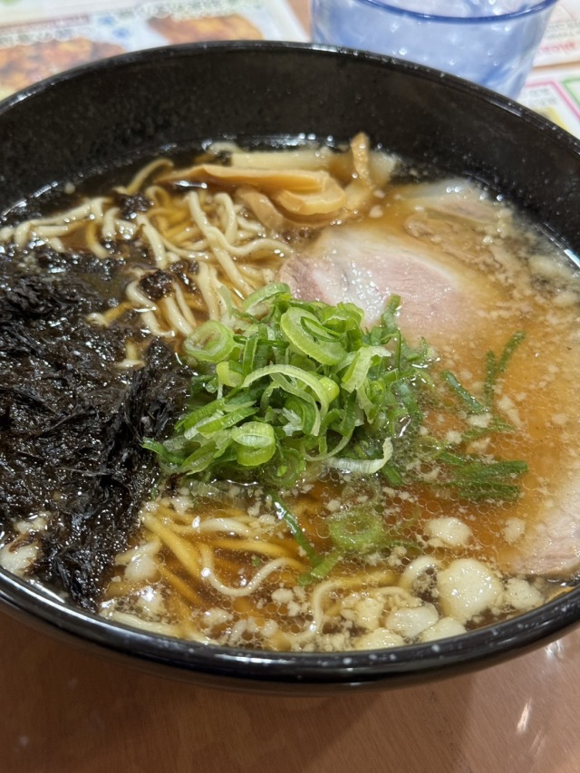 尾道ラーメンと居酒屋メニューが楽しめるお店