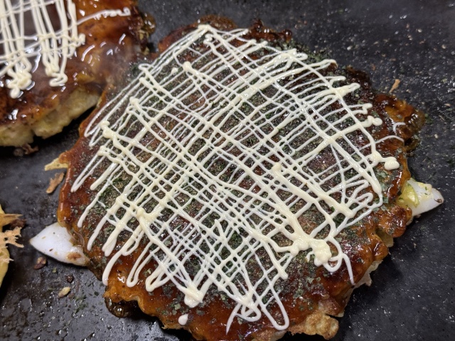 名物牡蠣入りのお好み焼きを筆頭に何を食べても美味い