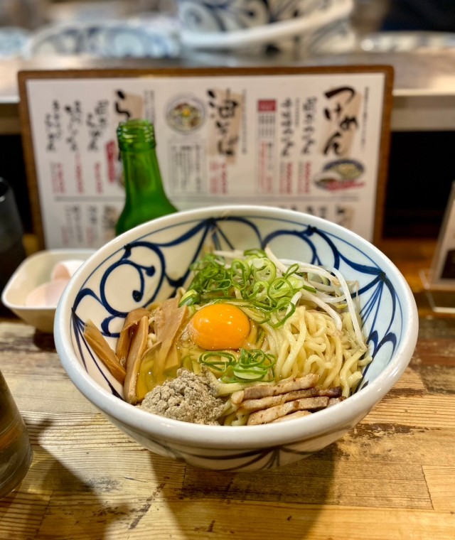 松山と香港で大人気なラーメン店