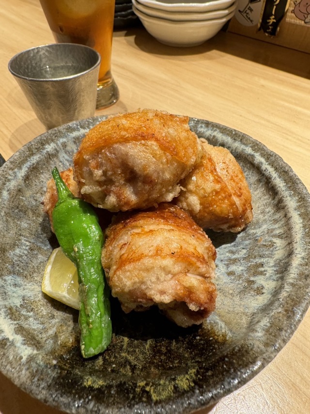 深夜から営業開始する美味いもの屋さん
