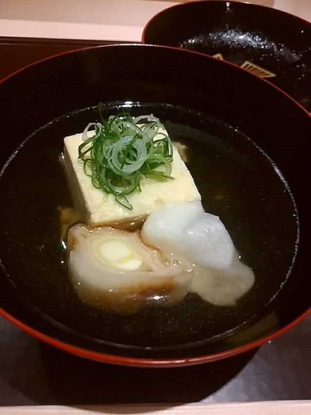日本料理のサラブレッドが作る静謐な料理