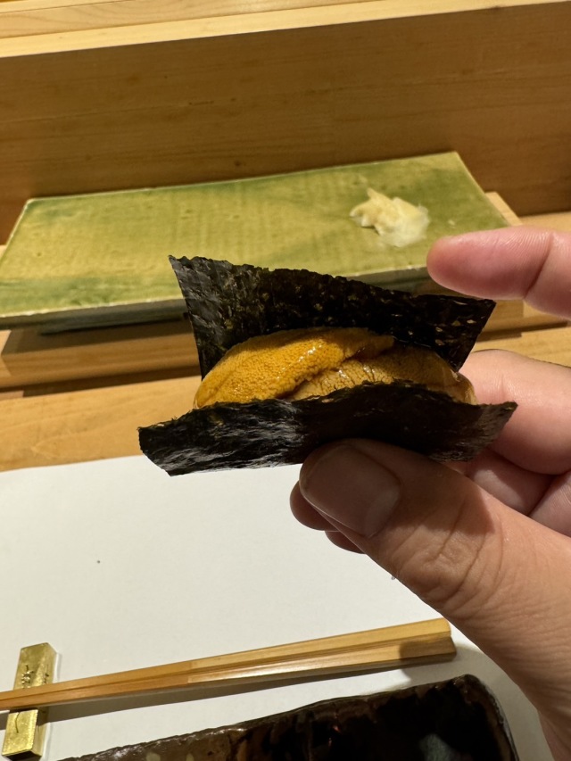 別府にあるほとんどが地元の魚介類、食材を使った寿司割烹