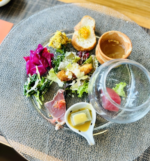魚と野菜の優しいほのぼのカフェ