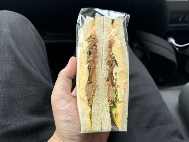 約40種類の多彩なサンドイッチが勢揃い