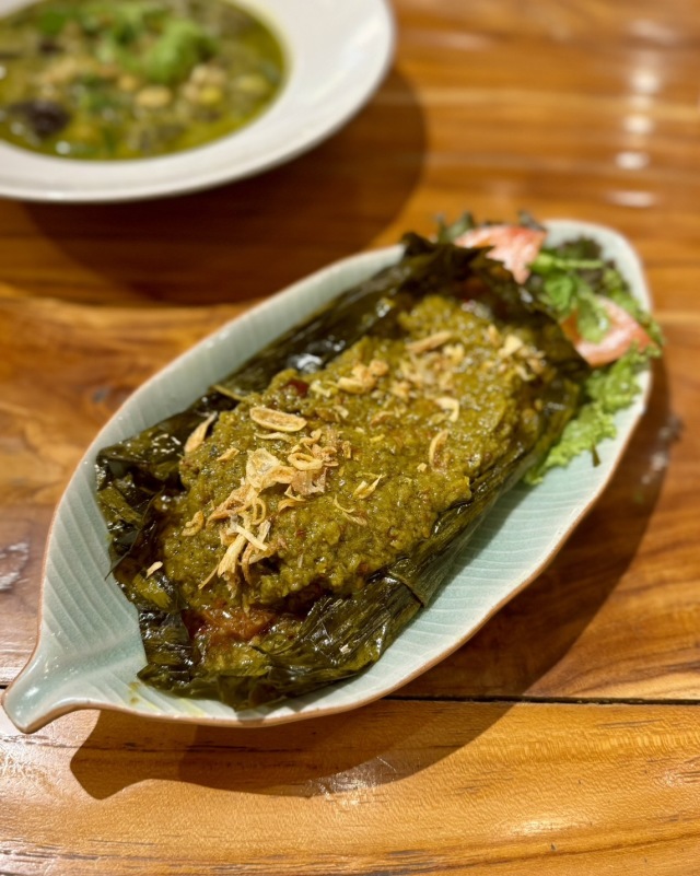 恋に落ちる“アジアの薬膳"バリ料理が沖縄の桃源郷に。旅する胃袋・旅する料理。