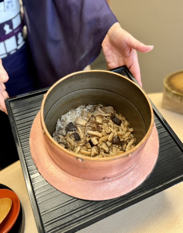 年中、正月気分に浸れるかも。