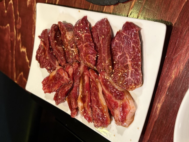 炭火焼肉うしざかの店舗画像