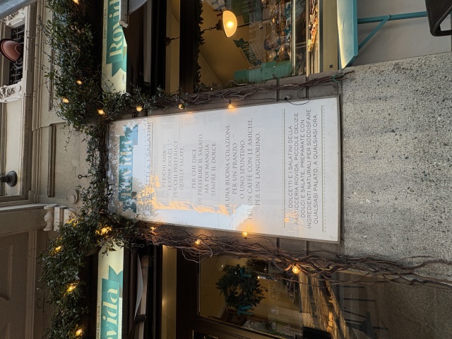 Caffè Napoli Vitruvioの店舗画像