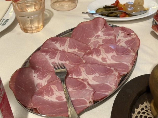 Trattoria Leon D’Oro (リーヴァ デル ガルダ)の店舗画像