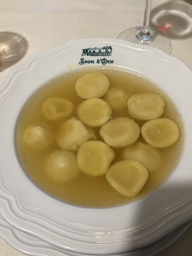 Trattoria Leon D’Oro (リーヴァ デル ガルダ)の店舗画像
