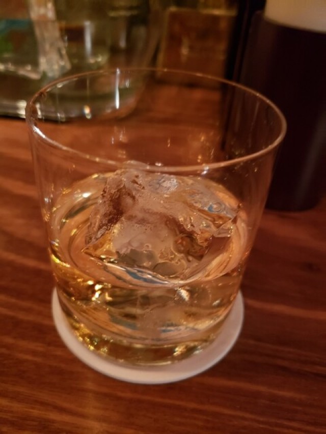 厨房酒場 カモメセラーの店舗画像