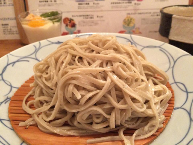 ナチュラルなボーダレスカフェ誕生