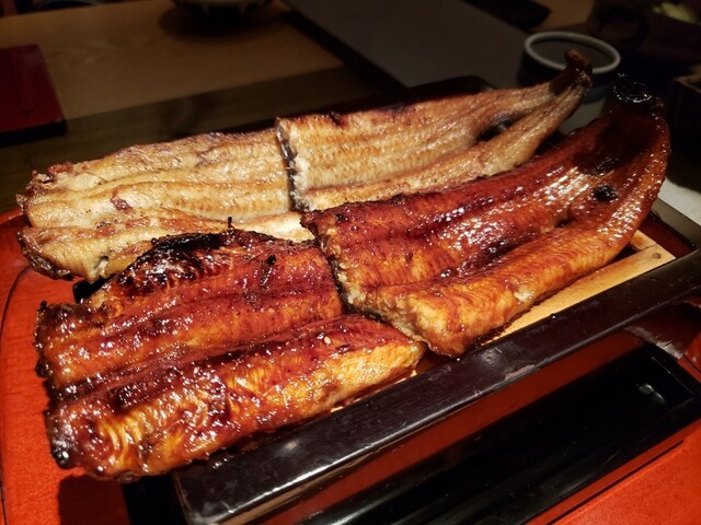 昼から白焼きと蒲焼きダブルの天下無双