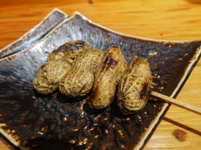 焼鳥 輝久 (ヤキトリ キク)の店舗画像
