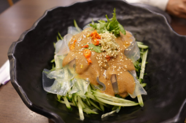 鑫牛火鍋 (シンギュウヒナベ)の店舗画像