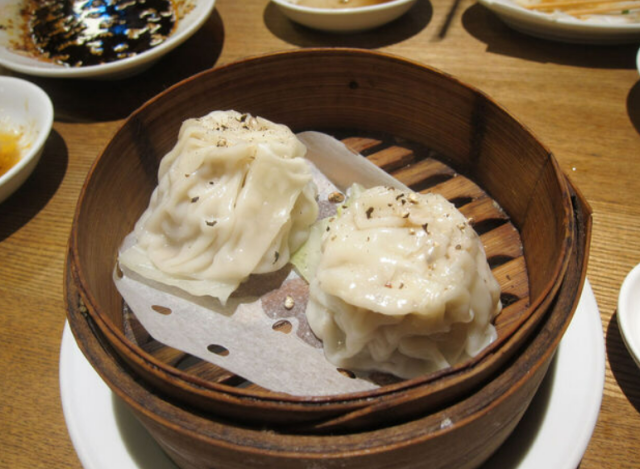 水餃子と胡椒シュウマイの二兎 東比恵の店舗画像